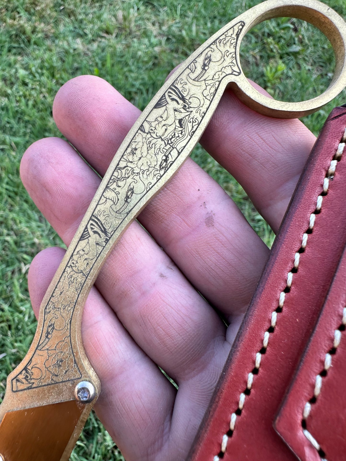 The Crown Karambit